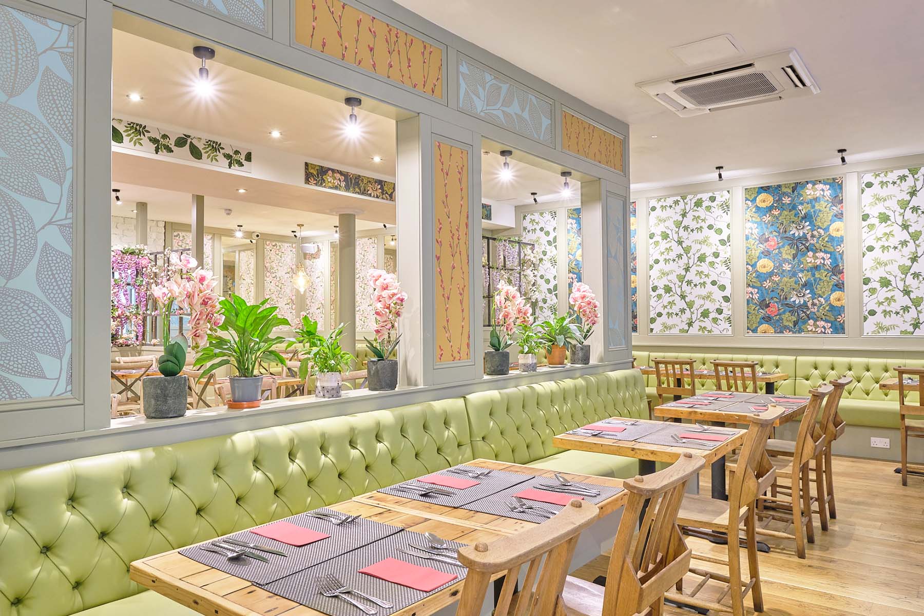 Thai Restaurant in Bristol's Clifton Village for EatIn or Takeaway